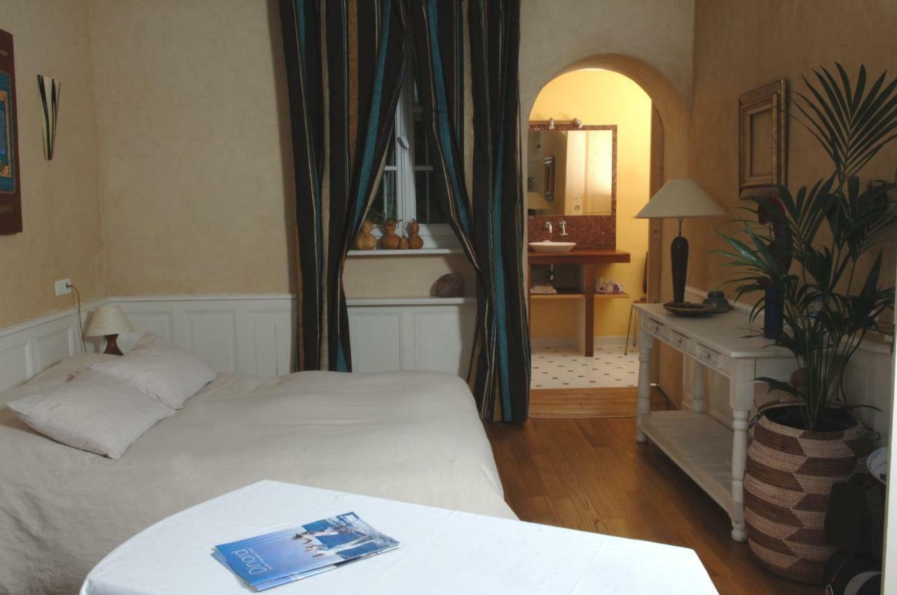 Chambres D'Hotes Le Clos D'Enhaut Dinard Exterior photo